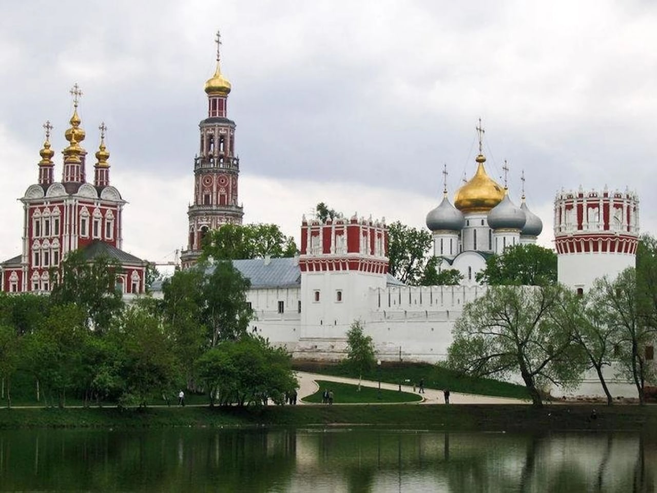 Новодевичий монастырь Москва в 1524 году