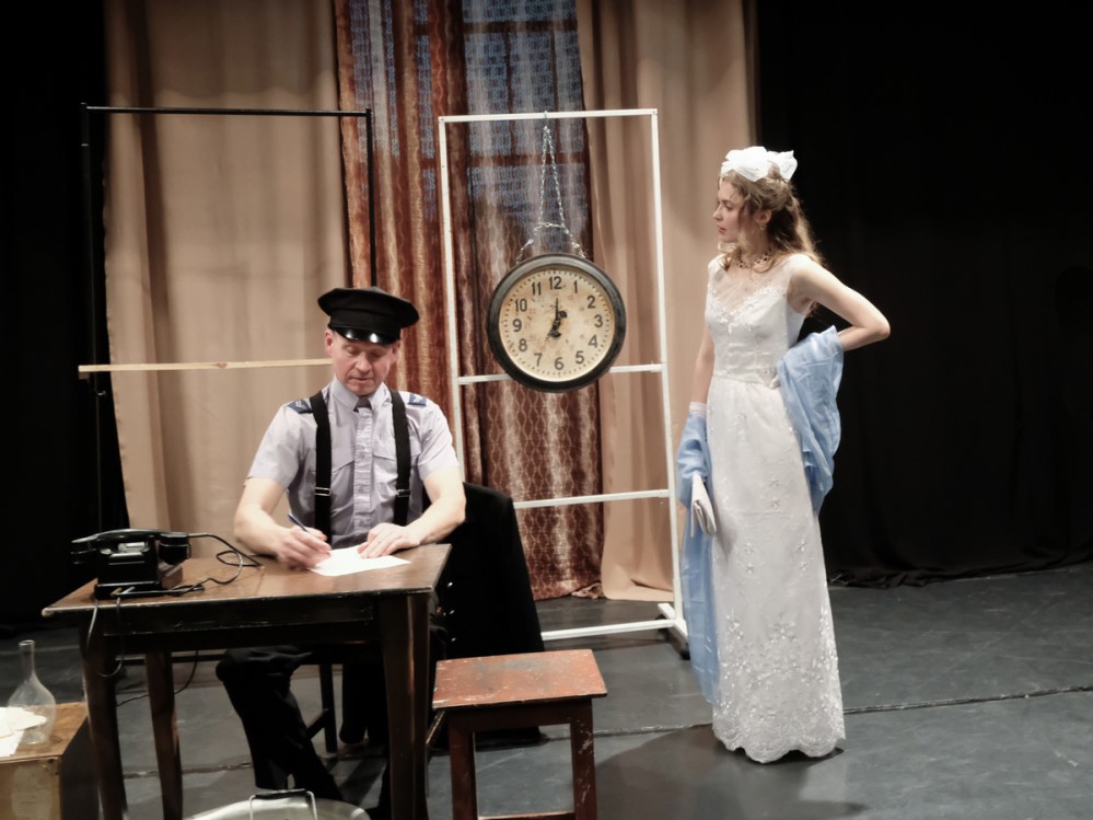 Купить билеты на Спектакль «Безымянная звезда» со скидкой 20% со ...