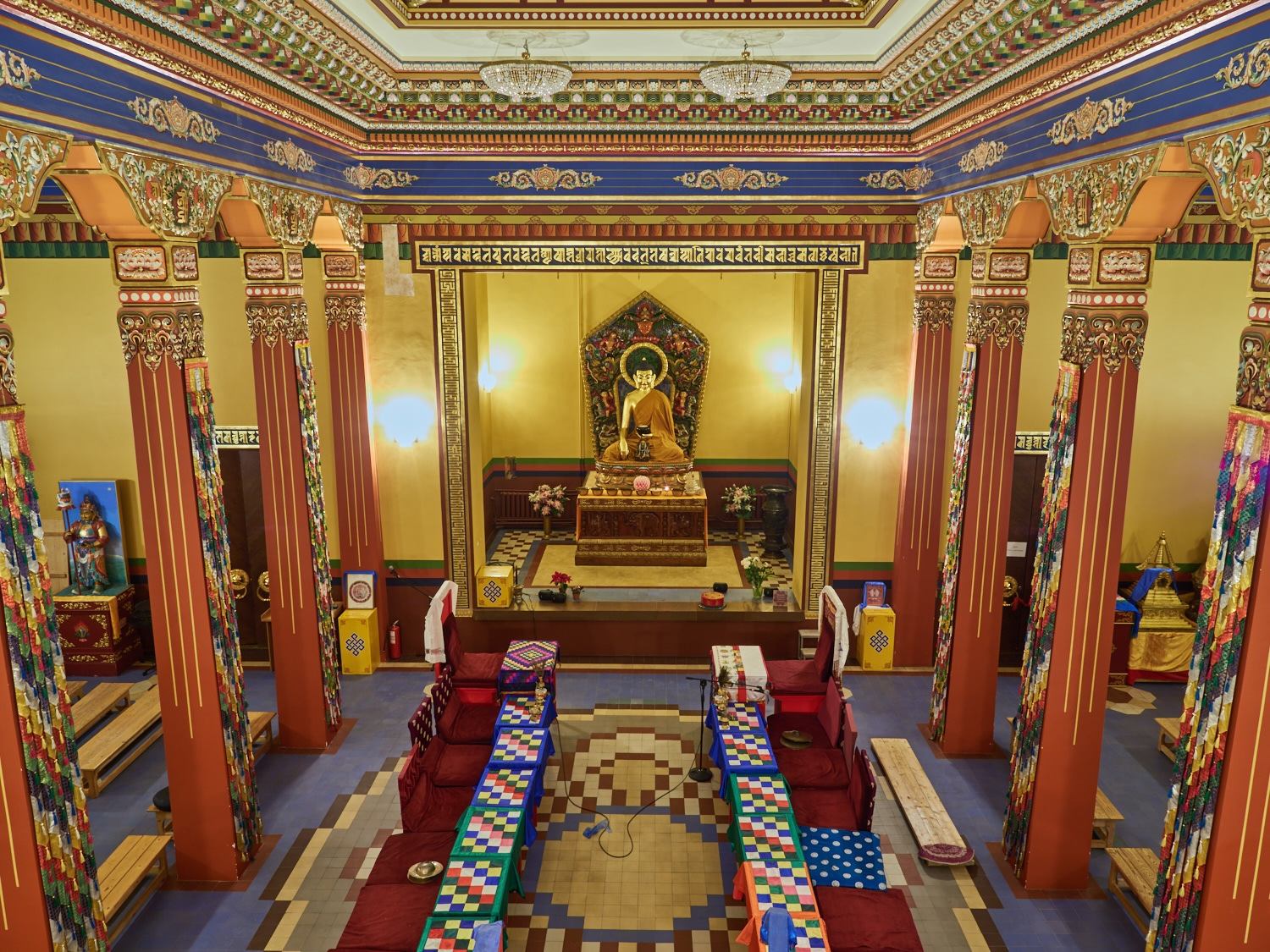 буддийский храм дацан гунзэчойнэй в санкт петербурге