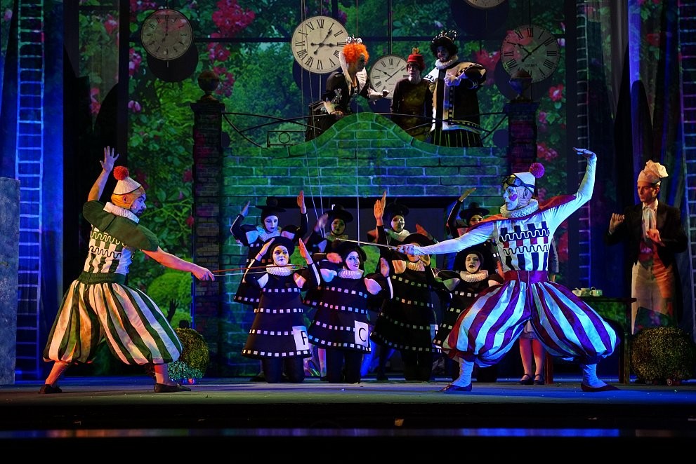 Купить билеты на Музыкальный спектакль «Алиса в Зазеркалье» в театре ...